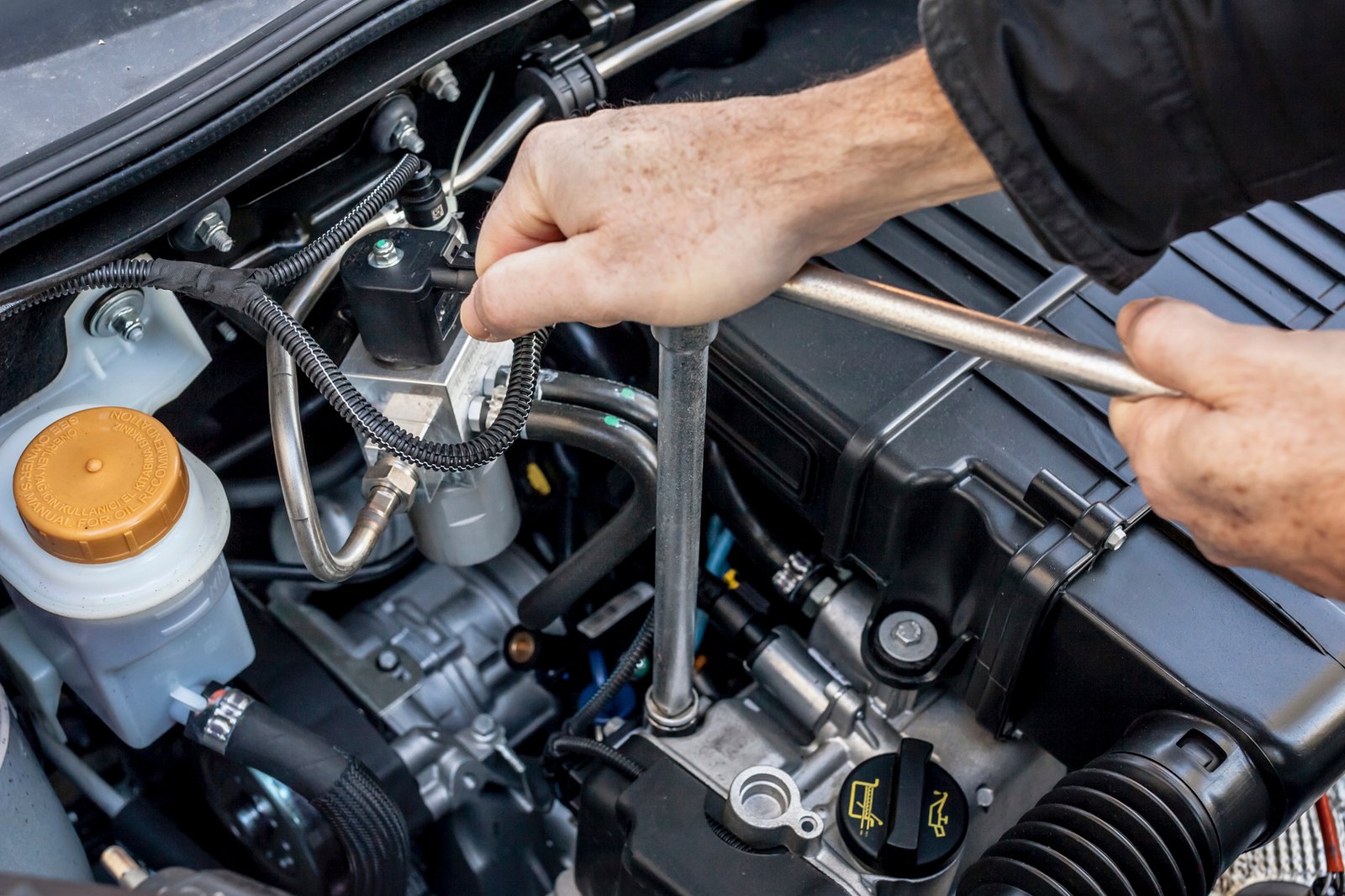 Engine diagnostics and repair in Dubai